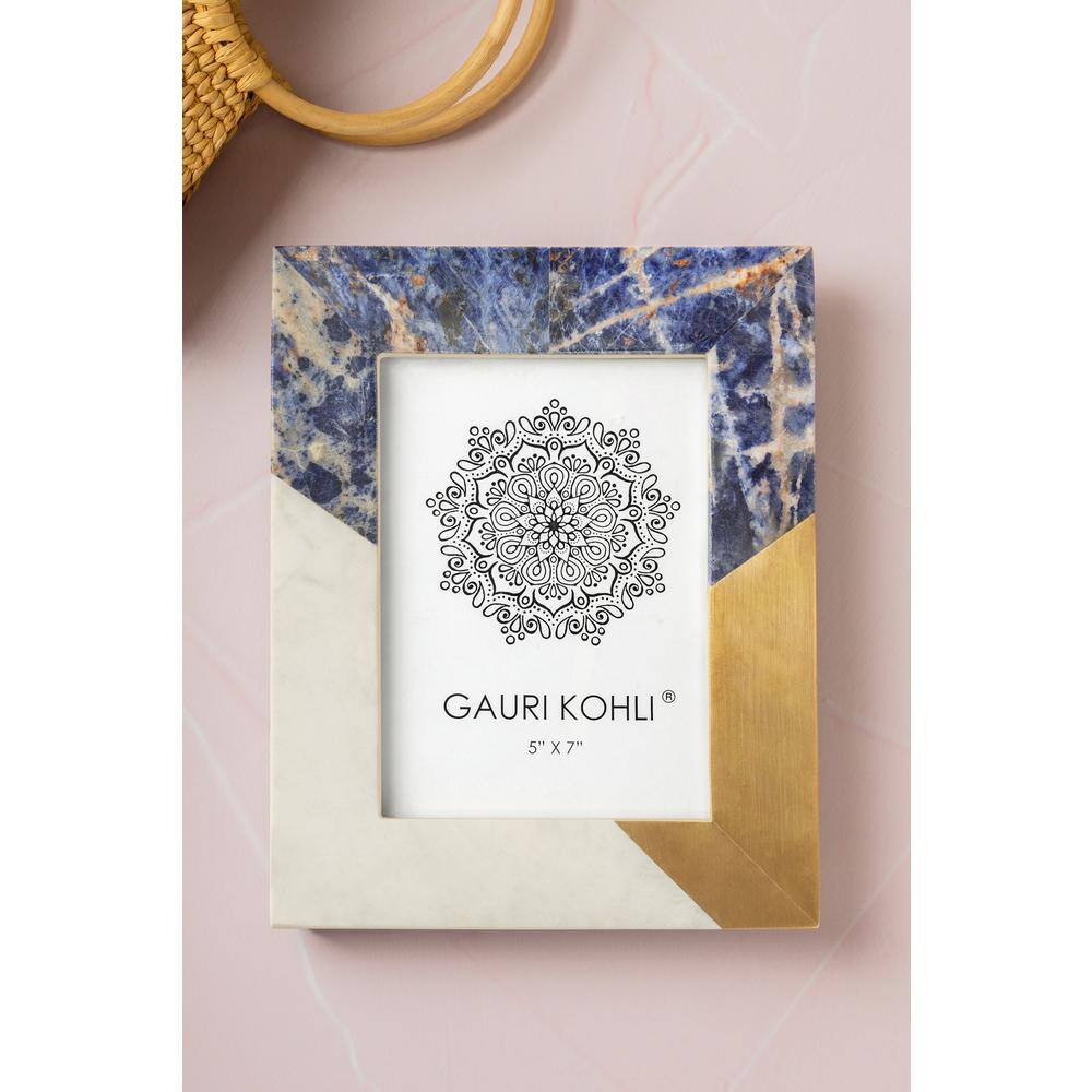 White and Blue Marble 5x7 Tabletop Picture Frame
