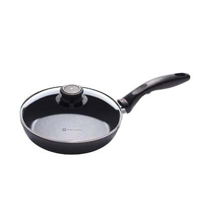 Classic Series 8 in. Cast Aluminum Nonstick Frying Pan in Gray with Glass Lid