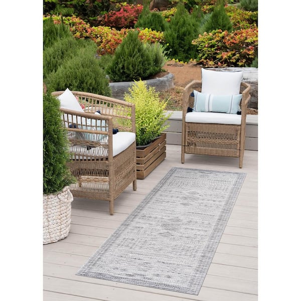 Bailey Gray 2 ft. x 7 ft. Transitional Geometric Flat Weave Polypropylene Runner Indoor/Outdoor Runner Rug