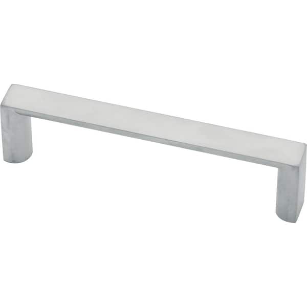 Plaza 3-3/4 in. (96 mm) Modern Aluminum Cabinet Drawer Bar Pull