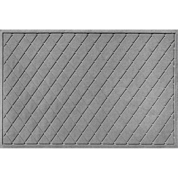 Bungalow Flooring Waterhog Argyle Medium Gray 45 in. x 70 in. PET Polyester Indoor Outdoor Estate Mat