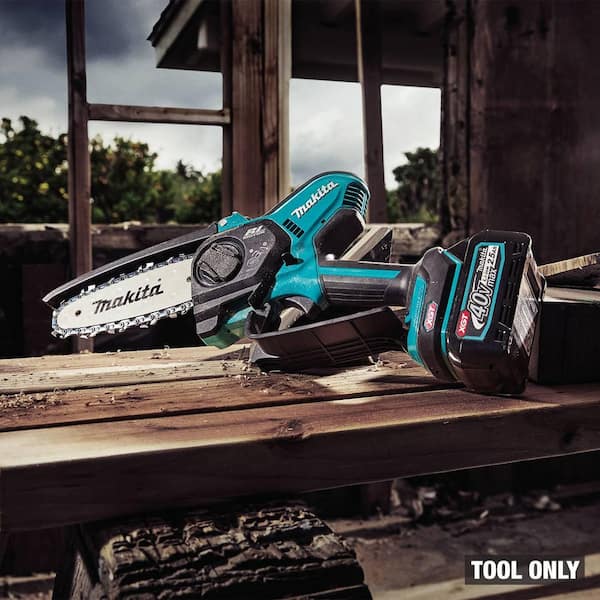 Makita 40V max XGT Brushless Cordless Battery 6 in. Pruning