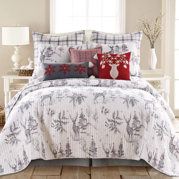 Villa Lugano Sleigh Bells Grey Woodland/Plaid Cotton Front/Microfiber Back Full/Queen Quilt