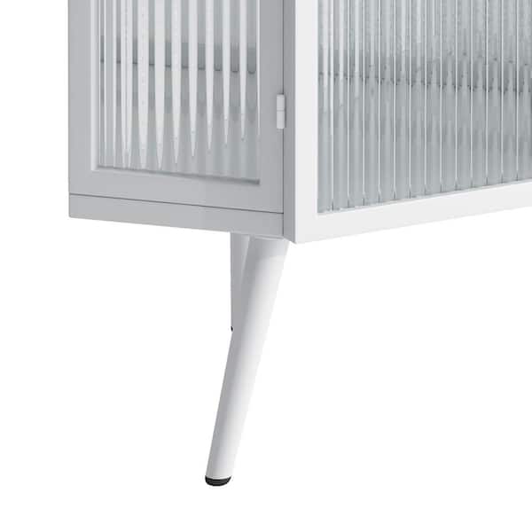 イマン　ホワイトドリーム Amazon.com | adidas Women's CourtJam Control Sneaker, White