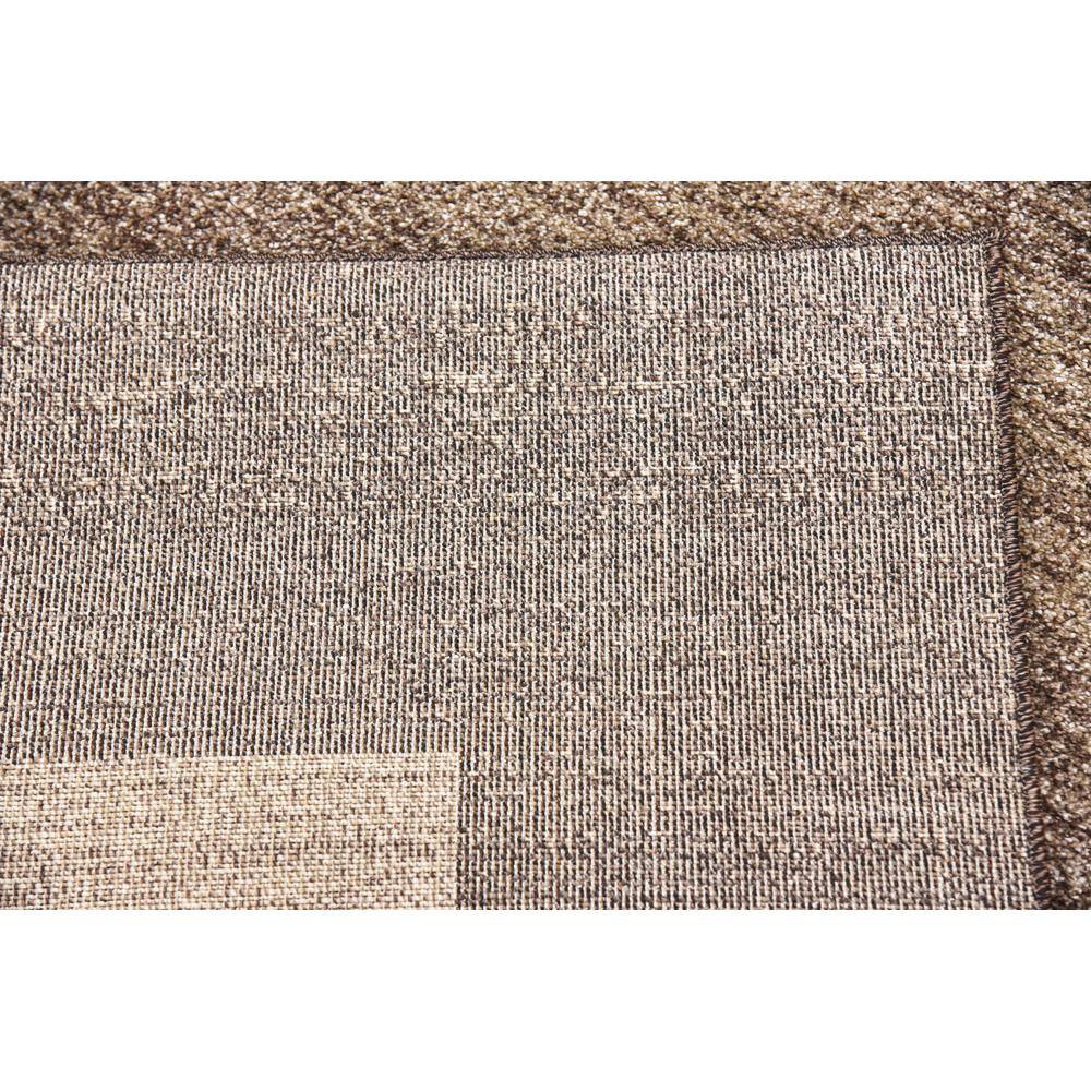 Reversible Easy-Care Tufted Rug in Light Brown - 7' x 10'
