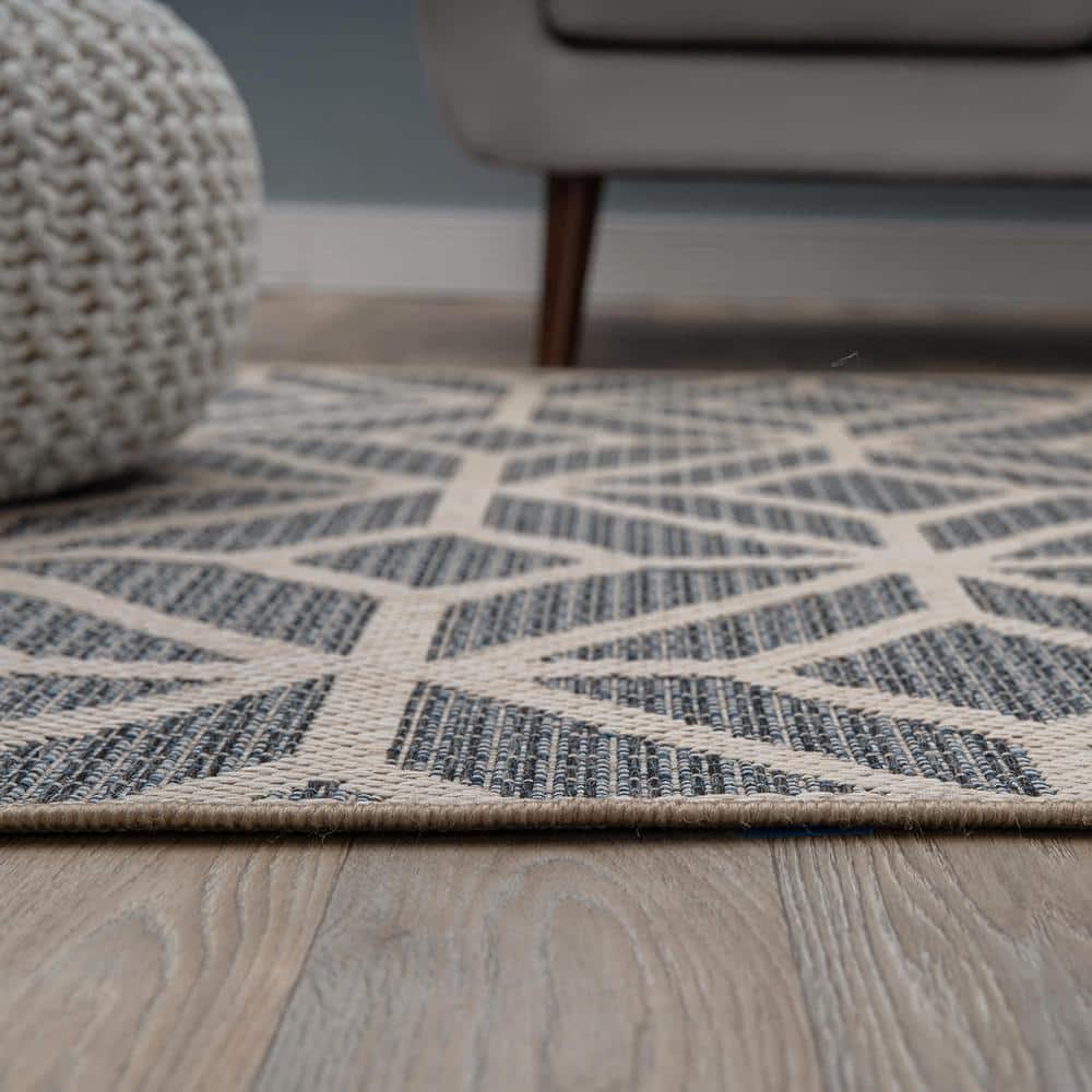 Blue Geometric Flat Woven Synthetic Indoor/Outdoor Rug 7'10" x 10'