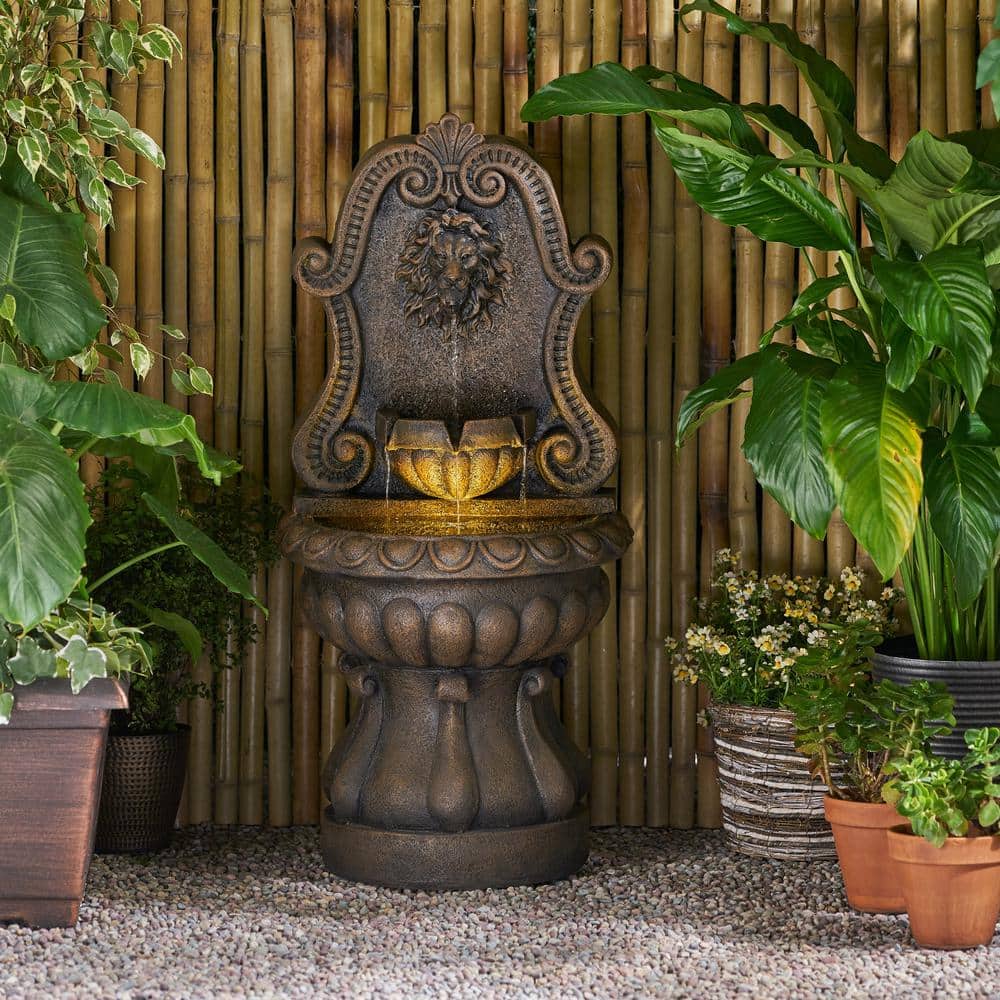 Majestad Antique Light Brown Resin Lion Head Fountain