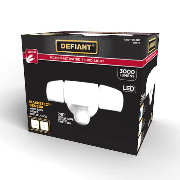 MaxDetect 240° White Motion Sensor Wired Outdoor 3-Head LED Security Flood Light 3000 Lumens