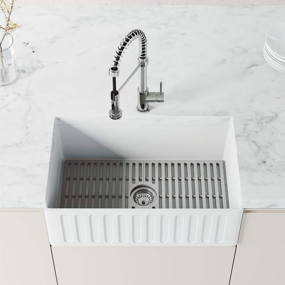 Chrome Touchless Pull-Down Kitchen Faucet with Spray