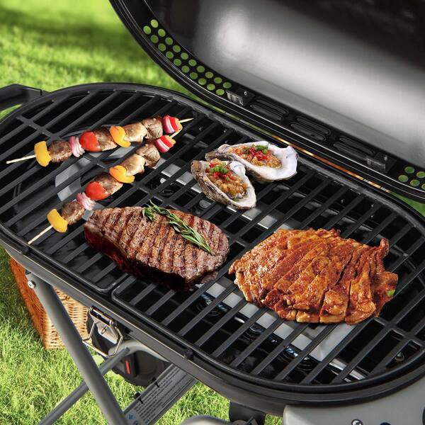 Costway Portable in Black Propane Grill Folding Gas Grill Griddle with Wheels and Side Shelf GHMHSKU00468 costway portable gas grills ghmhsku00468 c3 600