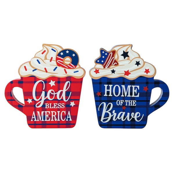 5.5 in. H Patriotic / Americana Christmas Wooden Coffee Cup Table Decor (Set of 2)