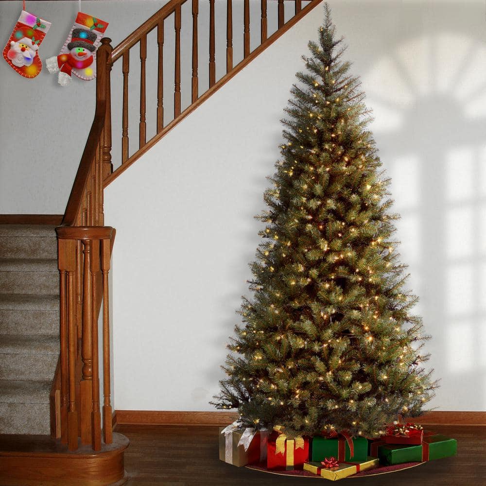 6-Foot Green PVC Aspen Spruce Christmas Tree with Clear Lights