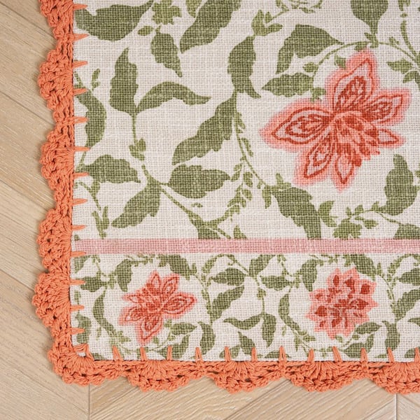 Moored Garden 2.2 ft. x 3.7 ft. Pale Poppy Floral Area Rug