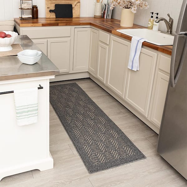 Aspen Border Grey/Hummus 2 ft. x 6 ft. Machine Washable Runner Area Rug