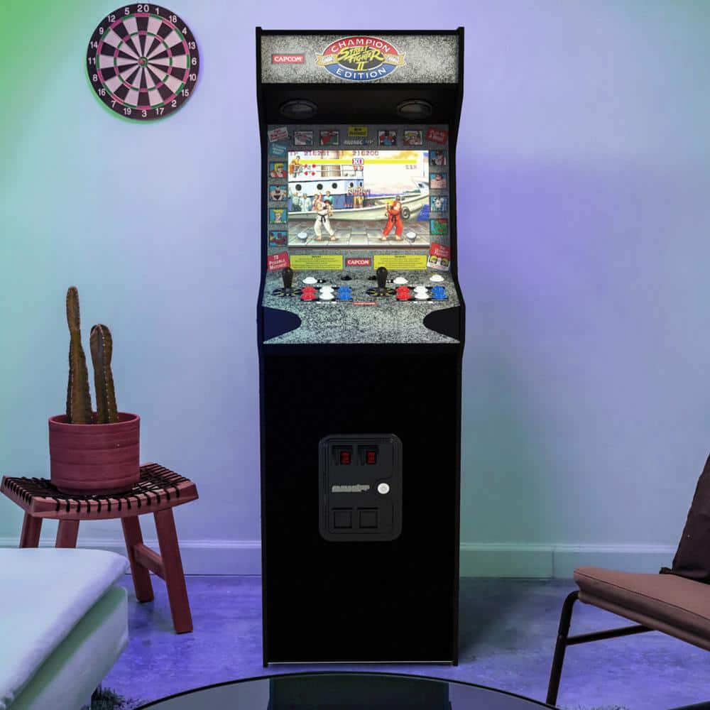 Street Fighter II Deluxe 5ft Black Arcade Cabinet with 17" Screen