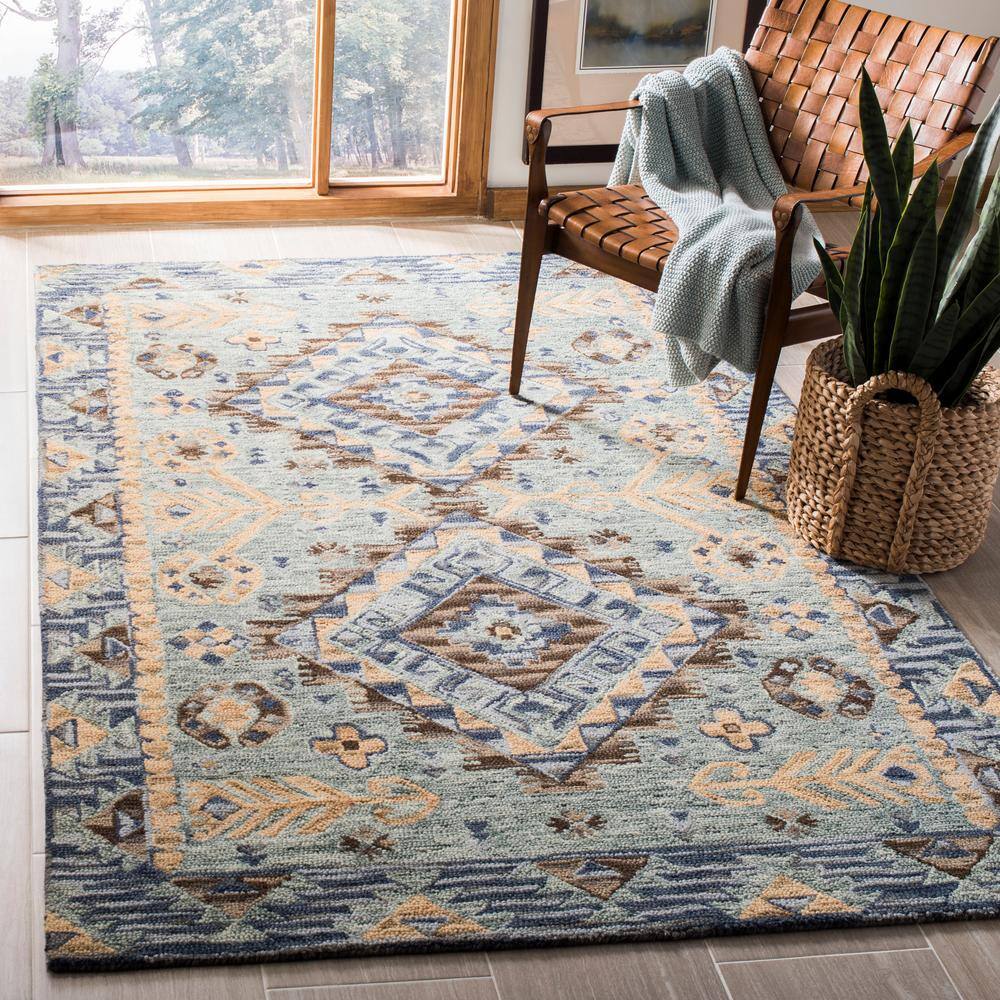 Handmade Rustic-Chic Blue Floral Wool Rectangular Rug