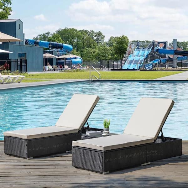 Cisvio Garden 3 Piece Metal Outdoor Patio Chaise Lounge Set