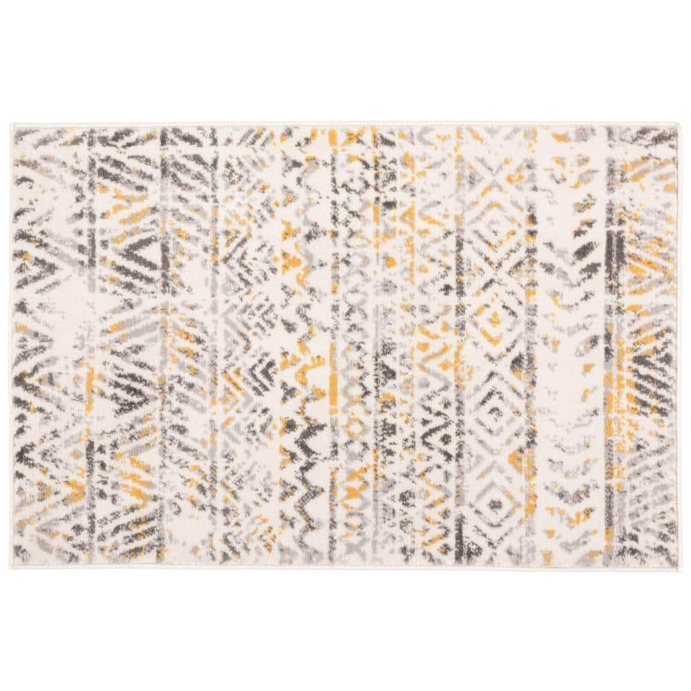 Yellow and Gray Geometric Synthetic Area Rug 2' x 3'