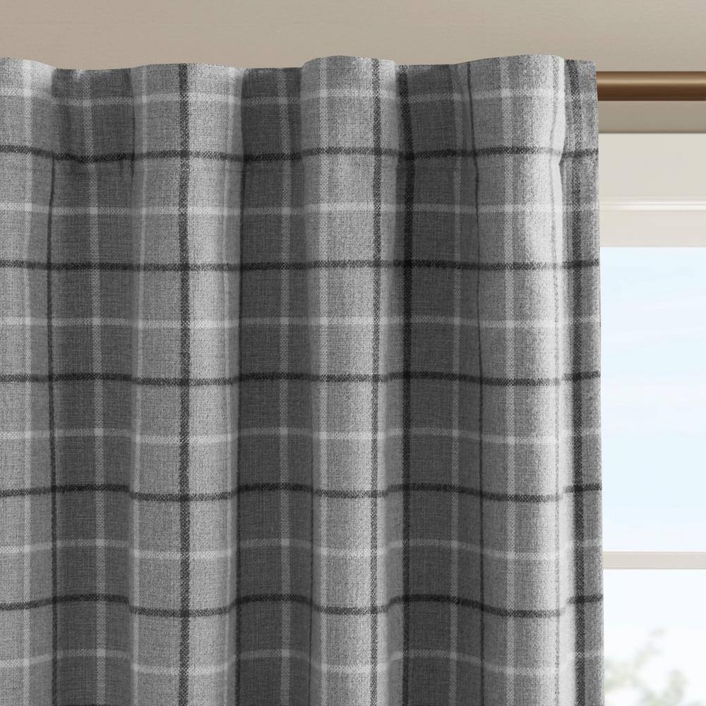 Gray Plaid Light-Filtering Polyester Curtain Panel with Fleece Lining