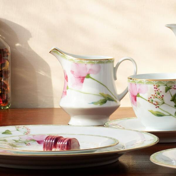 Noritake Poppy Place (White and Pink) Porcelain Sugar and Creamer