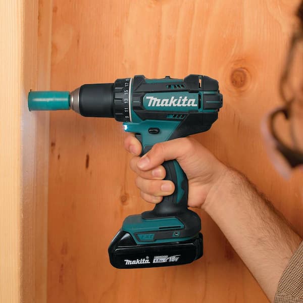 Makita XFD10SY 1.5 Ah 18V LXT Lithium-Ion Compact Cordless 1/2 in. Variable Speed Driver Drill Kit with Tool Bag - 2