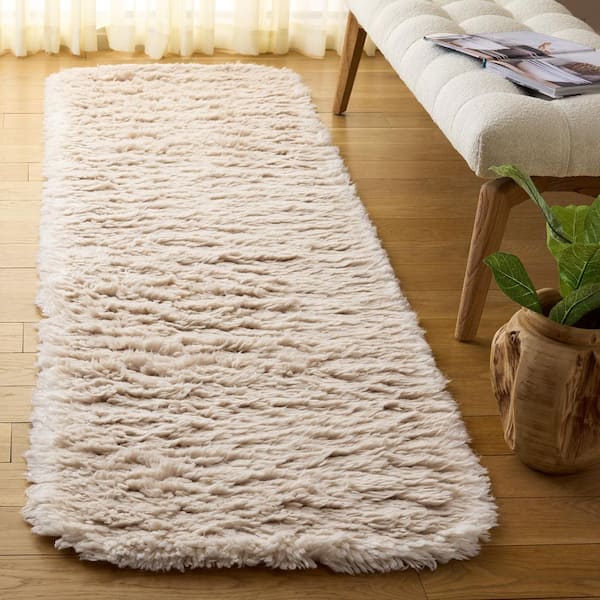 Casablanca 2 ft. x 8 ft. Beige/Ivory Solid Shag Runner Rug