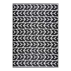 Amsterdam Black and White 10 ft. x 14 ft. Folded Reversible Recycled Plastic Indoor/Outdoor Area Rug-Floor Mat