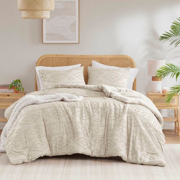 Gigi 2-Piece Beige Polyester Twin/Twin XL Comforter Set