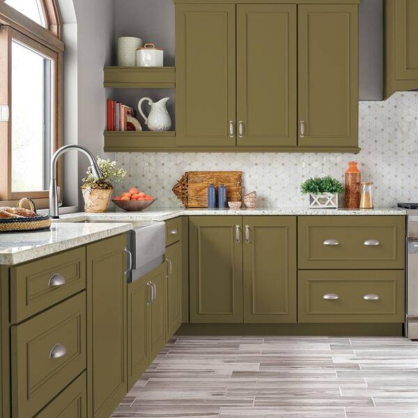 https://images.thdstatic.com/productImages/bcc8d14c-50f6-4739-a2b7-0fa860e1f1bf/svn/green-tea-leaf-behr-premium-cabinet-paint-752304-a0_600.jpg