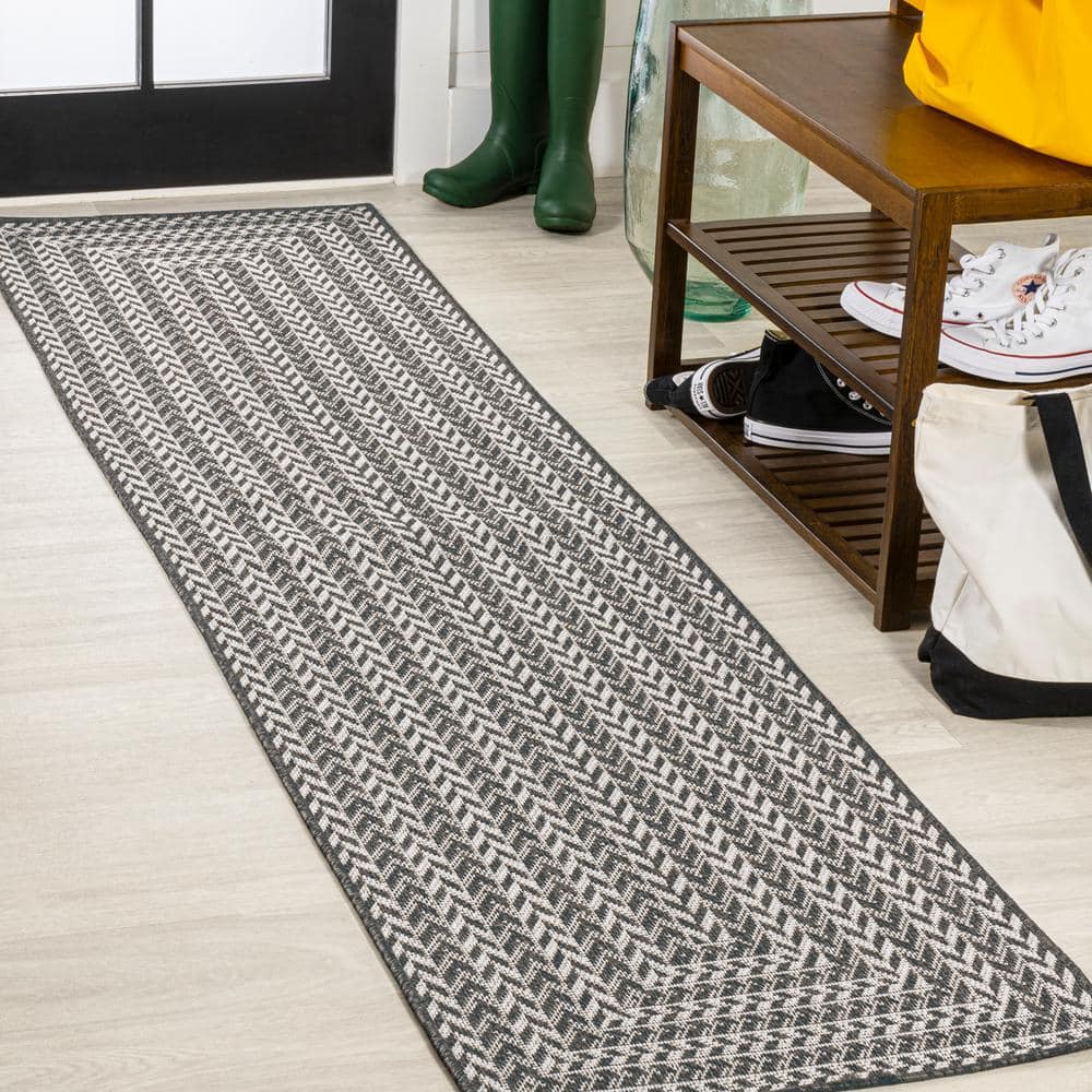 Elite Entry Mat with Crosshatch Smoke Design - Indoor and Outdoor