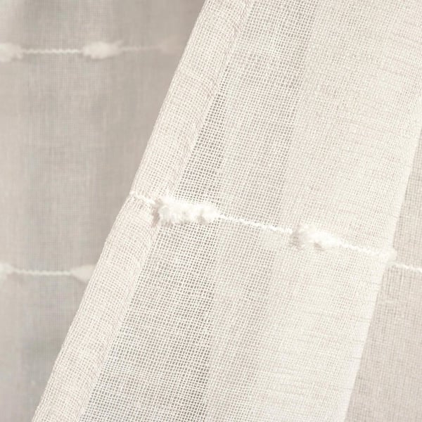 HOMEBOUTIQUE Farmhouse Textured 115 in. W x 84 in. L Grommet
