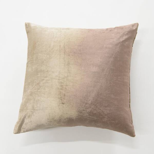 Best Home Fashion Ombre Beige Solid Polyester 18 in. x 18 in. Throw Pillow