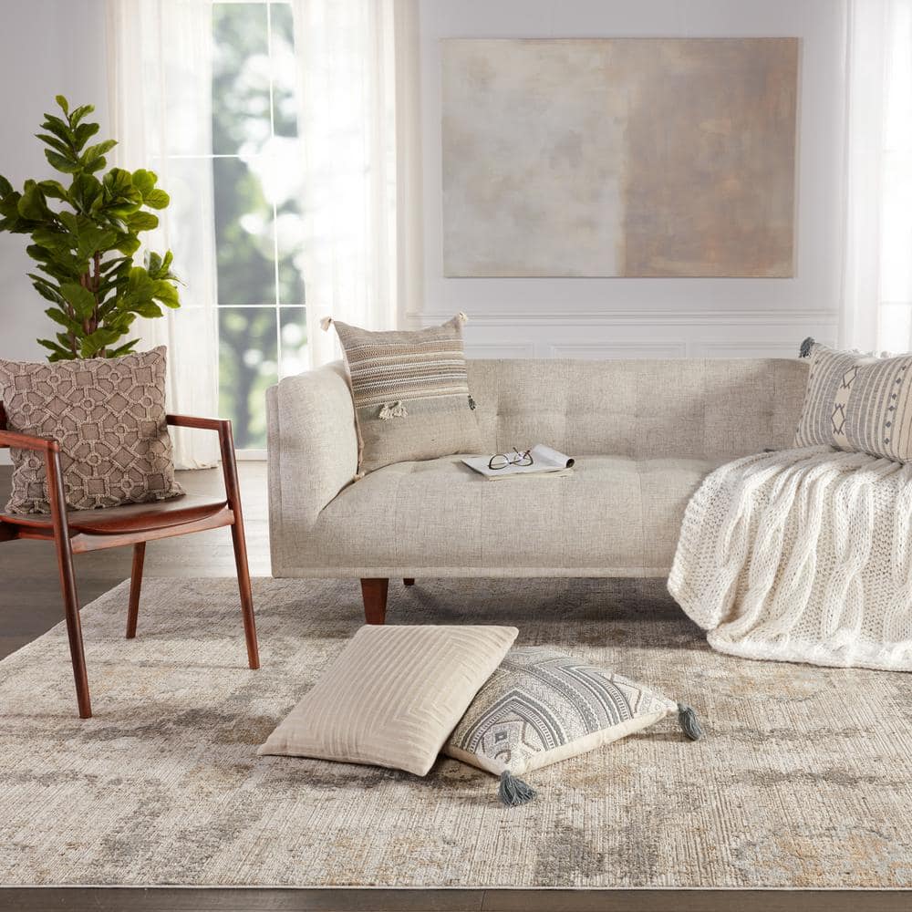 En Blanc Vintage-Inspired Medallion 8'x11' Gray Area Rug