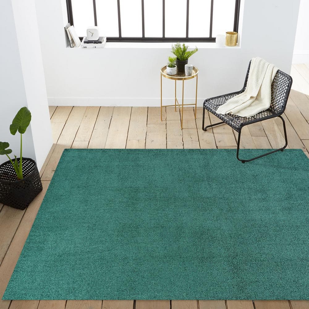 Emerald Green Synthetic Reversible Low-Pile Area Rug