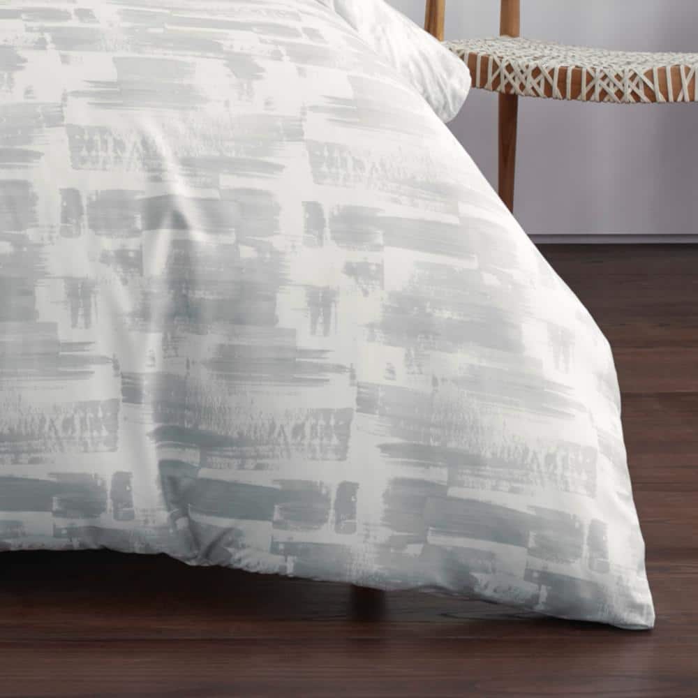 Aria Full/Queen Gray and White Geometric Microfiber Comforter Set
