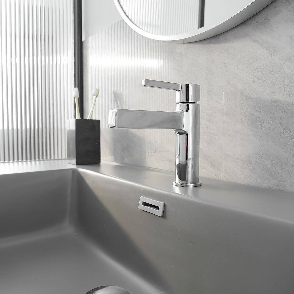 Polished Chrome Single Handle Modern Bathroom Faucet