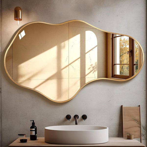 Hochwertiges 26 in. W x 43 in. H Irregular Gold Aluminum Alloy Framed Asymmetrical Wall Mirror