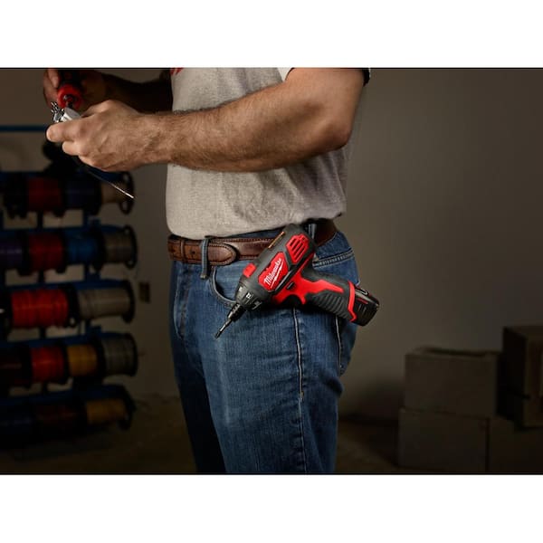 Milwaukee - M12 12V Lithium-Ion Cordless 1/4 in. Hex Screwdriver Kit with Two 1.5Ah Batteries, Charger, Tool Bag and Bit Set