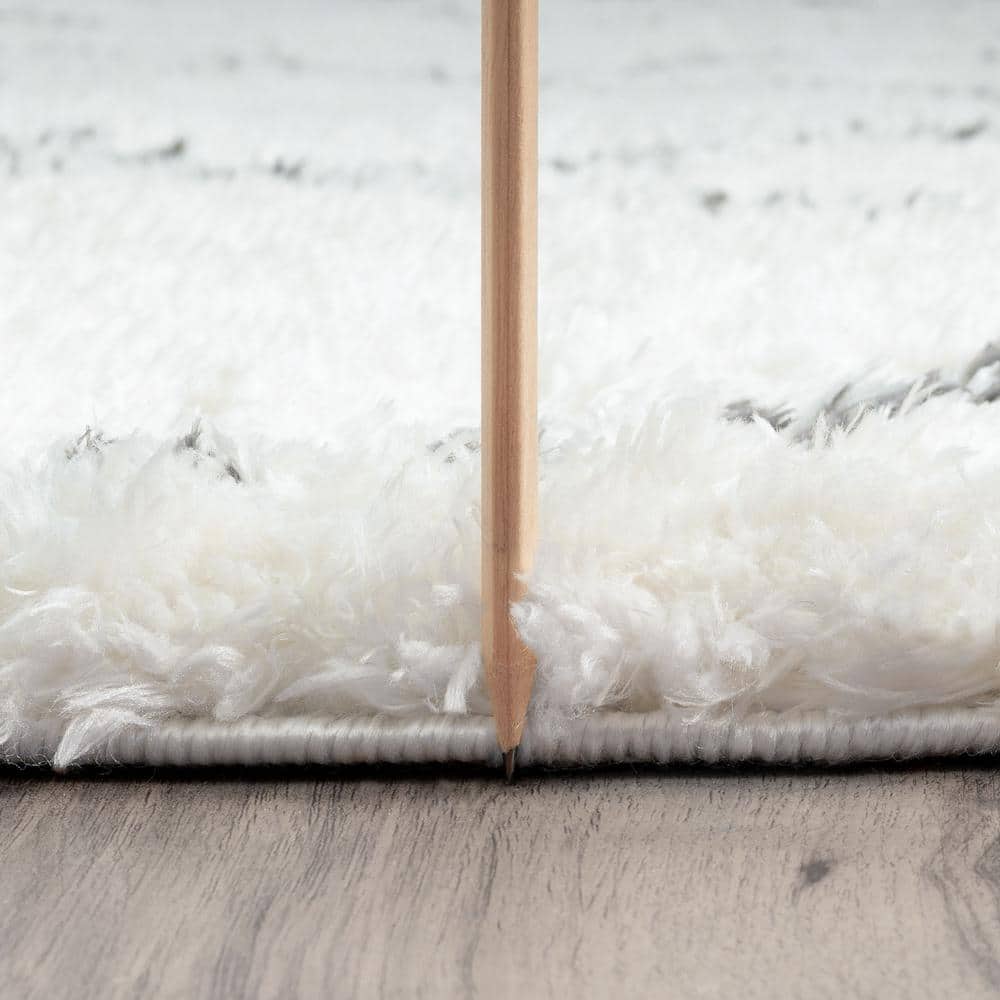Heavenly Black Shag 2x8 Synthetic Easy Care Runner Rug