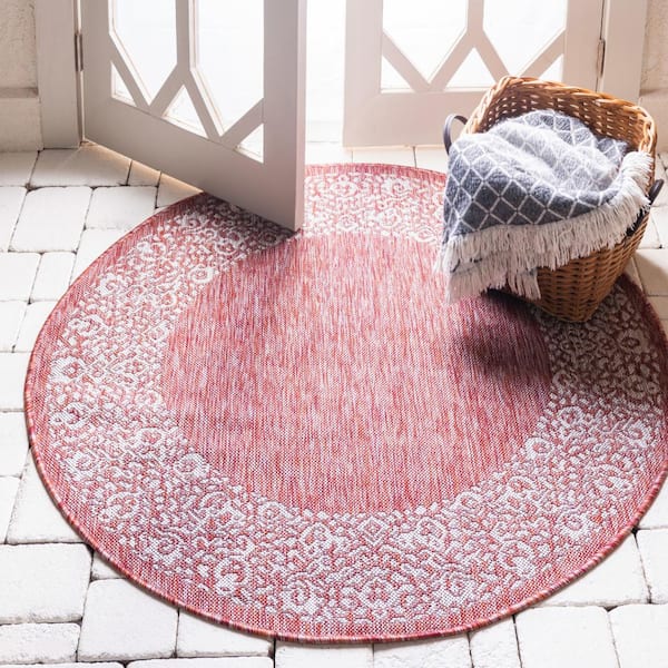 Outdoor Floral Border Rust Red 4 ft. Round Area Rug