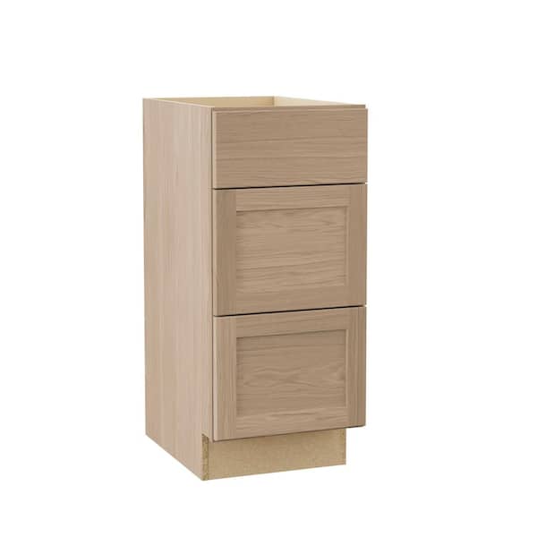Hampton Bay Sinclair 15 in. W x 21 in. D x 34.5 in. H Assembled Bath 3 Drawer Base Cabinet in Shaker Light Oak