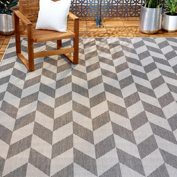 Patio Country Calla Black/Grey 2 ft. x 3 ft. Herringbone Indoor/Outdoor Area Rug