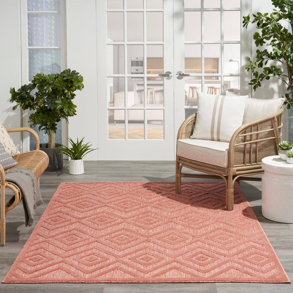 Coral Diamond Delight 6' x 9' Flatwoven Synthetic Area Rug