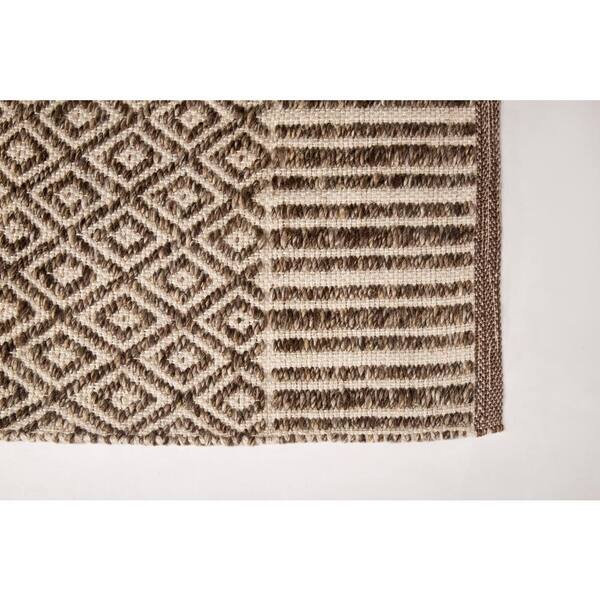Viscose Handwoven Area Rug Whtxr638, Brown And White Area Rug