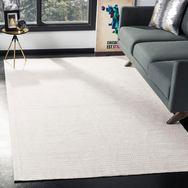 Marbella Silver/Ivory 8 ft. x 10 ft. Chevron Diamonds Area Rug