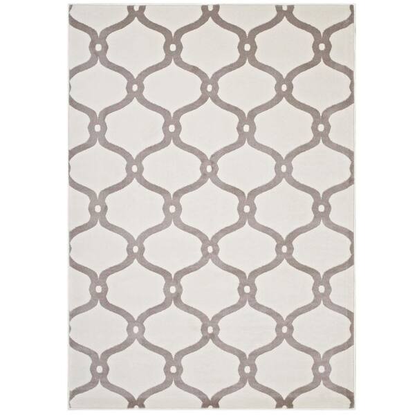 Beltara 8ft. x 10ft. Chain Link Transitional Trellis Area Rug in Beige and Ivory