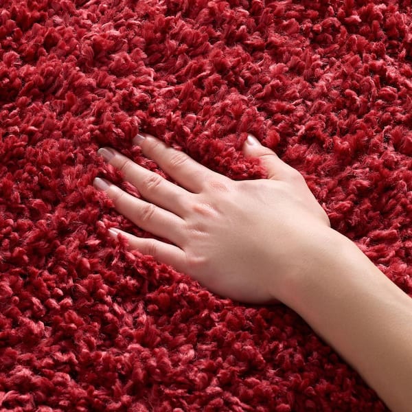 August Shag Red 3 ft. x 5 ft. Solid Area Rug