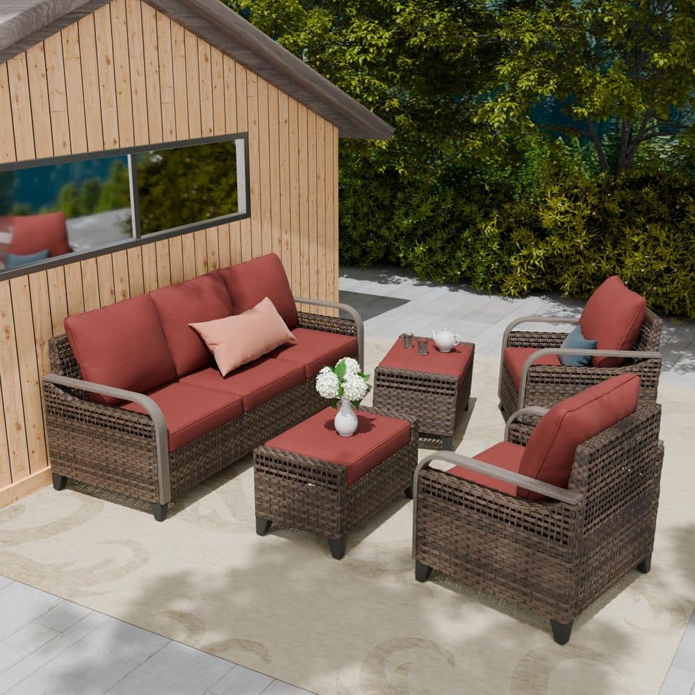 COOS BAY 5-Piece Brown Wicker Outdoor Furniture Set Patio