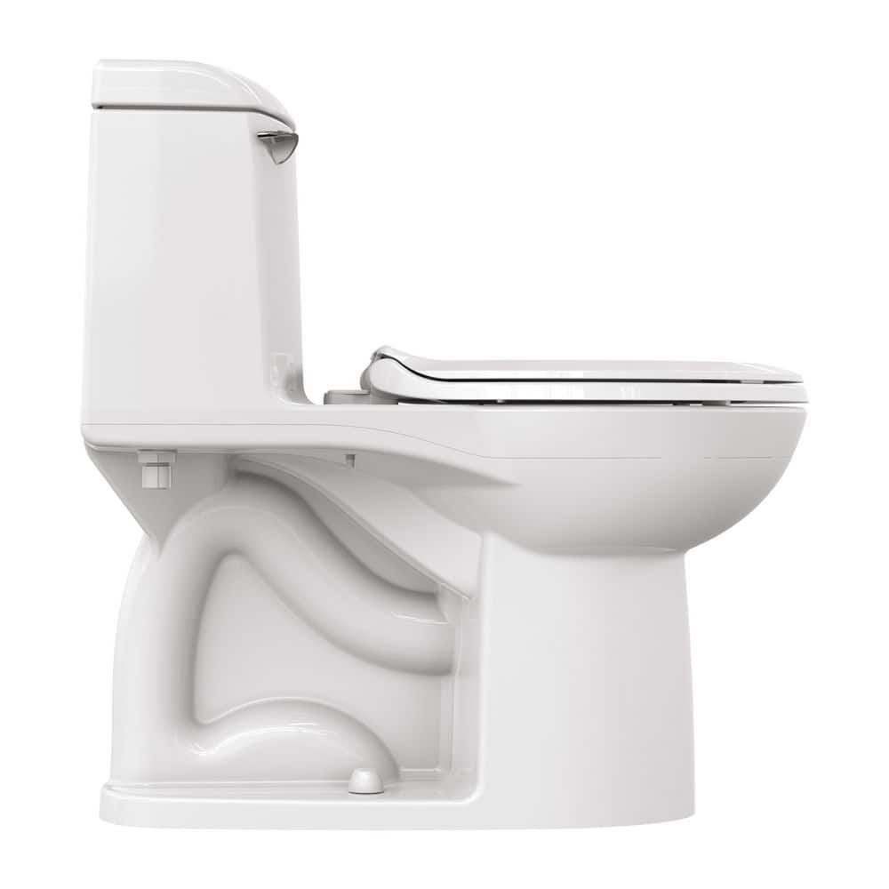 Champion 4 White Vitreous China Elongated Two-Piece Toilet