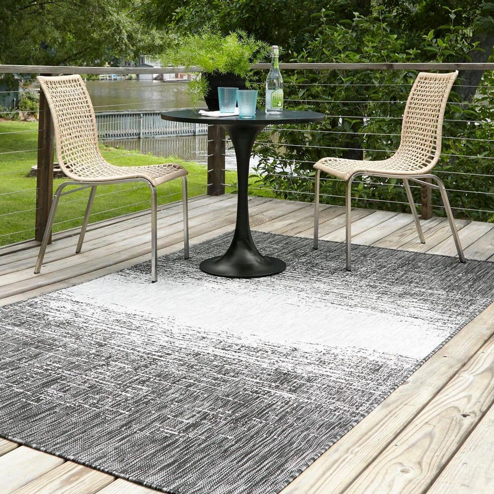 Charcoal Gray Abstract Synthetic 9' x 12' Washable Outdoor Rug